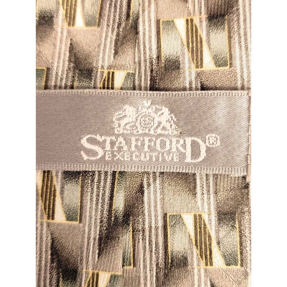 Stafford Executive Men's Silk Neck Tie With Geometric Pattern Italian Fabric - Picture 4 of 5